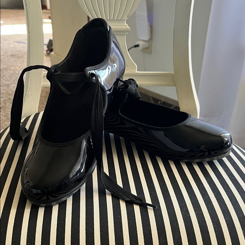 Womens tap shoes sz 8.5